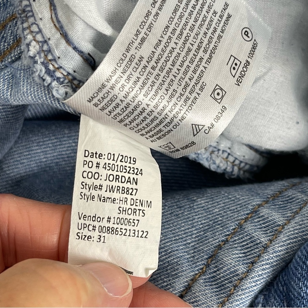 William Rast Denim Cutoff Highrise Shorts Style JWRB827 Women’s Juniors Size 31 - Picture 14 of 14
